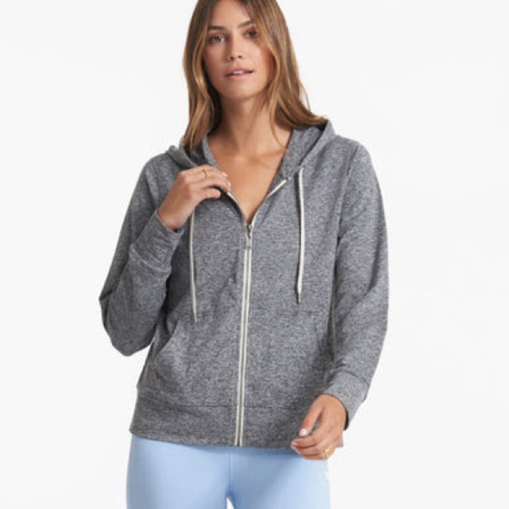 Vuori Halo 2.0 Heather Gray Zippered Long Sleeve Hoodie